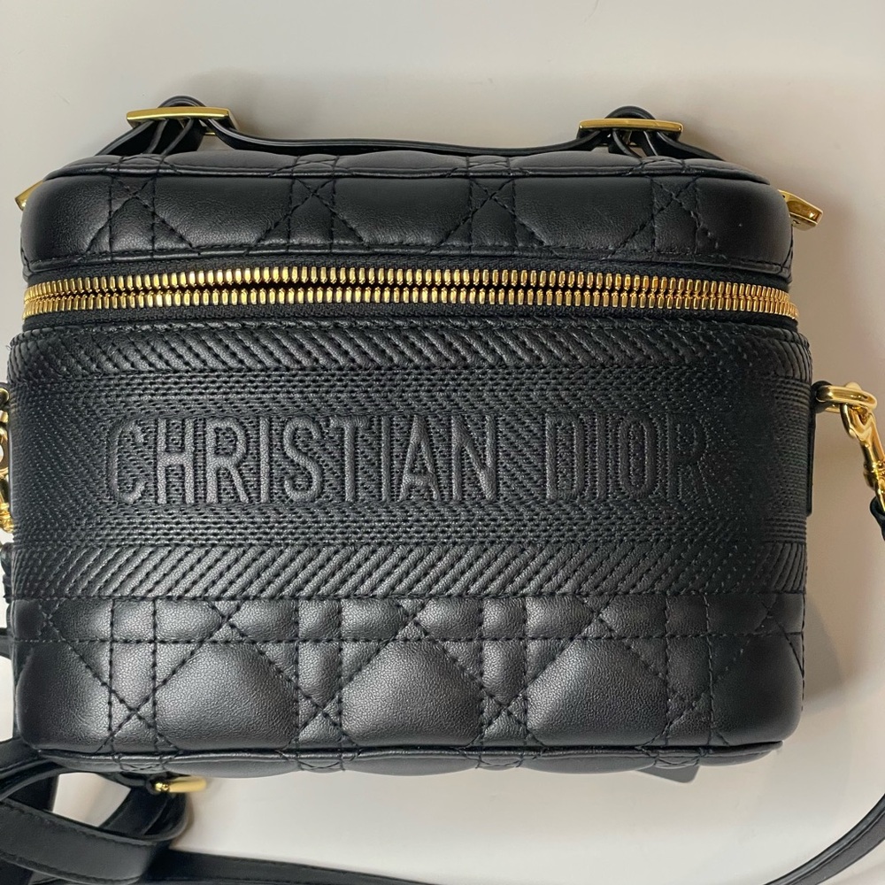 Dior travel vanity with removable crossbody strap Full Set EUC - Picture 2 of 13